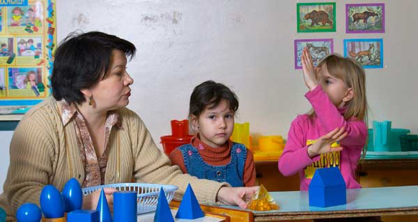 El alumnado con necesidades educativas especiales: Velador/a.