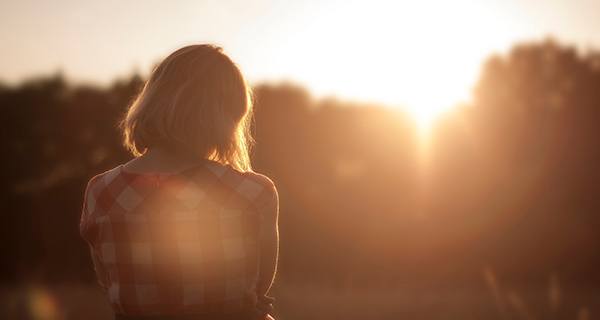 Prevención de conductas suicidas en adolescentes: entendiendo y abordando sus necesidades.