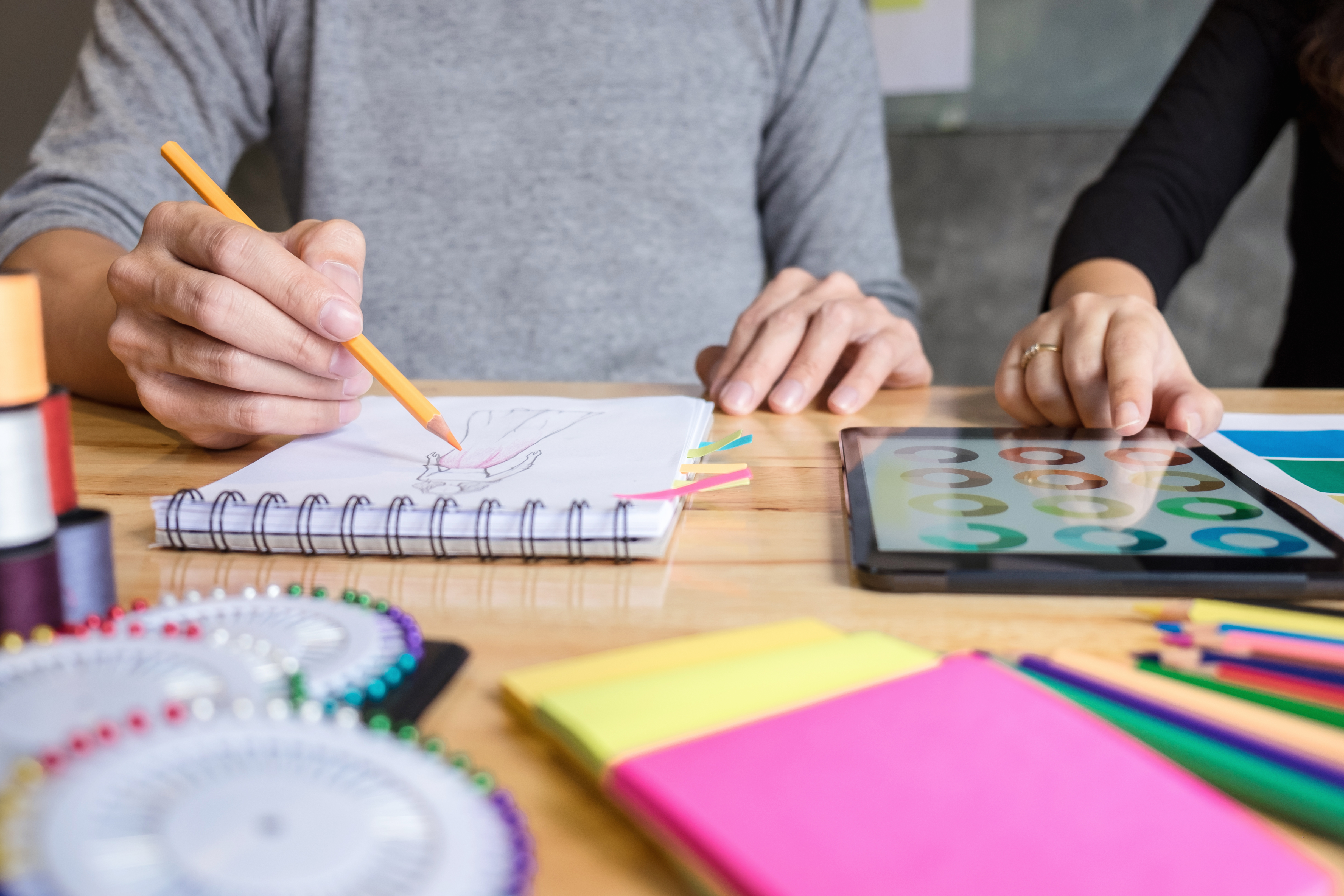 Recursos educatius per crear continguts i  activitats multimèdia